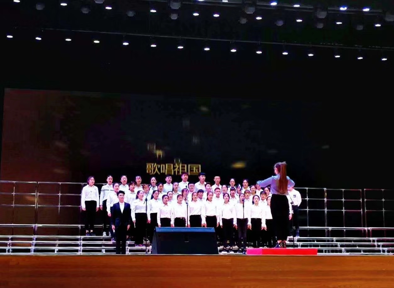 新疆大学毕业证(新疆大学毕业证学位证壳子模板图片大全)