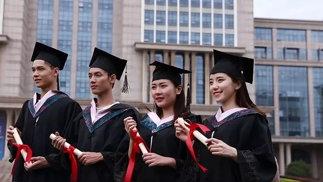 同济大学毕业证(同济大学在读证明)