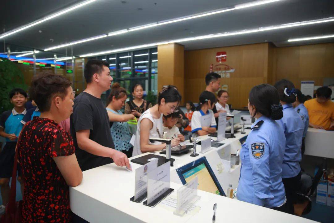 办证(做毕业证件怎么收费)