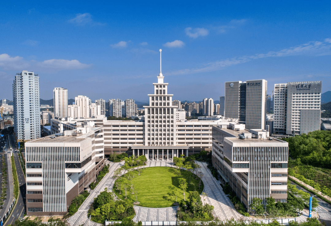 深圳大学(深圳大学是双一流大学吗)